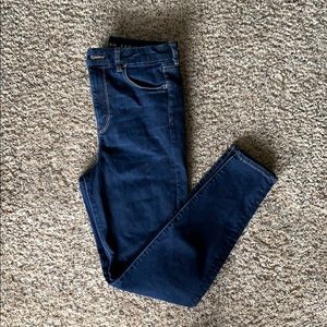 American Eagle Curvy Super Hi-Rise Jegging